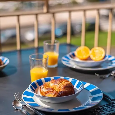 La Grande Palmeraie - Spacieux Studio Avec Vue Mer, Terrasse, Port De Garavan Menton Extérieur photo